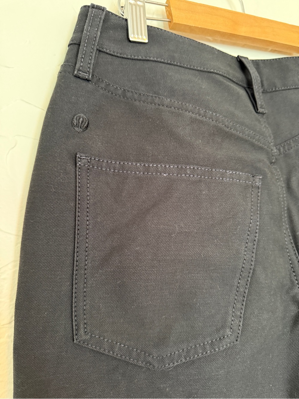 Lululemon Black Denim Jeans Size 26 View 5